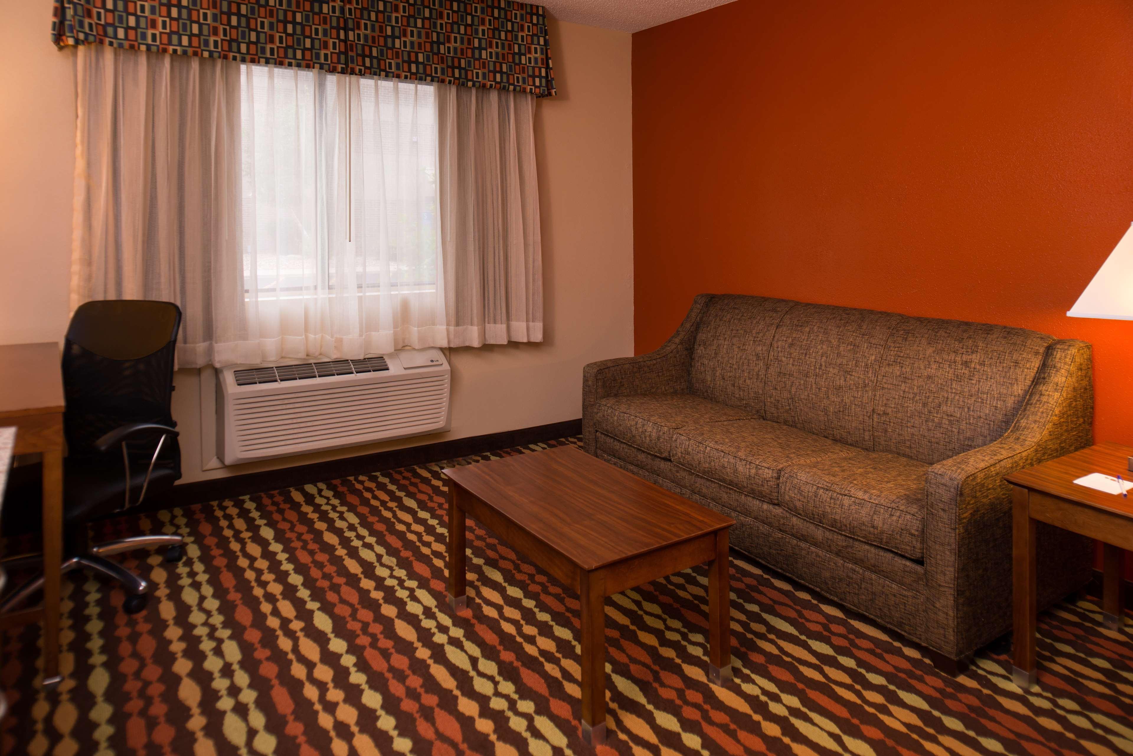 Best Western Ambassador Inn & Suites Wisconsin Dells Exteriér fotografie