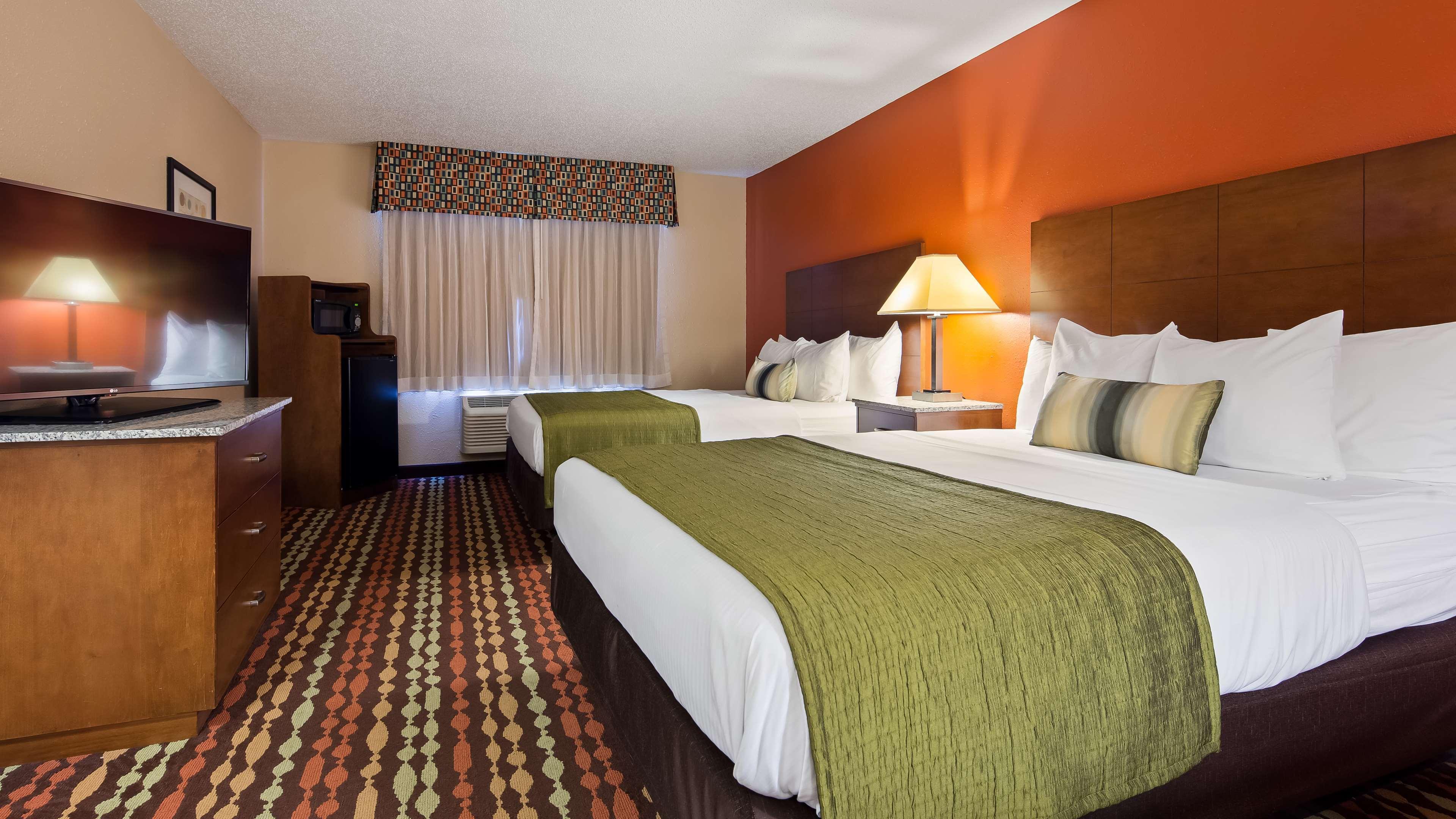 Best Western Ambassador Inn & Suites Wisconsin Dells Exteriér fotografie