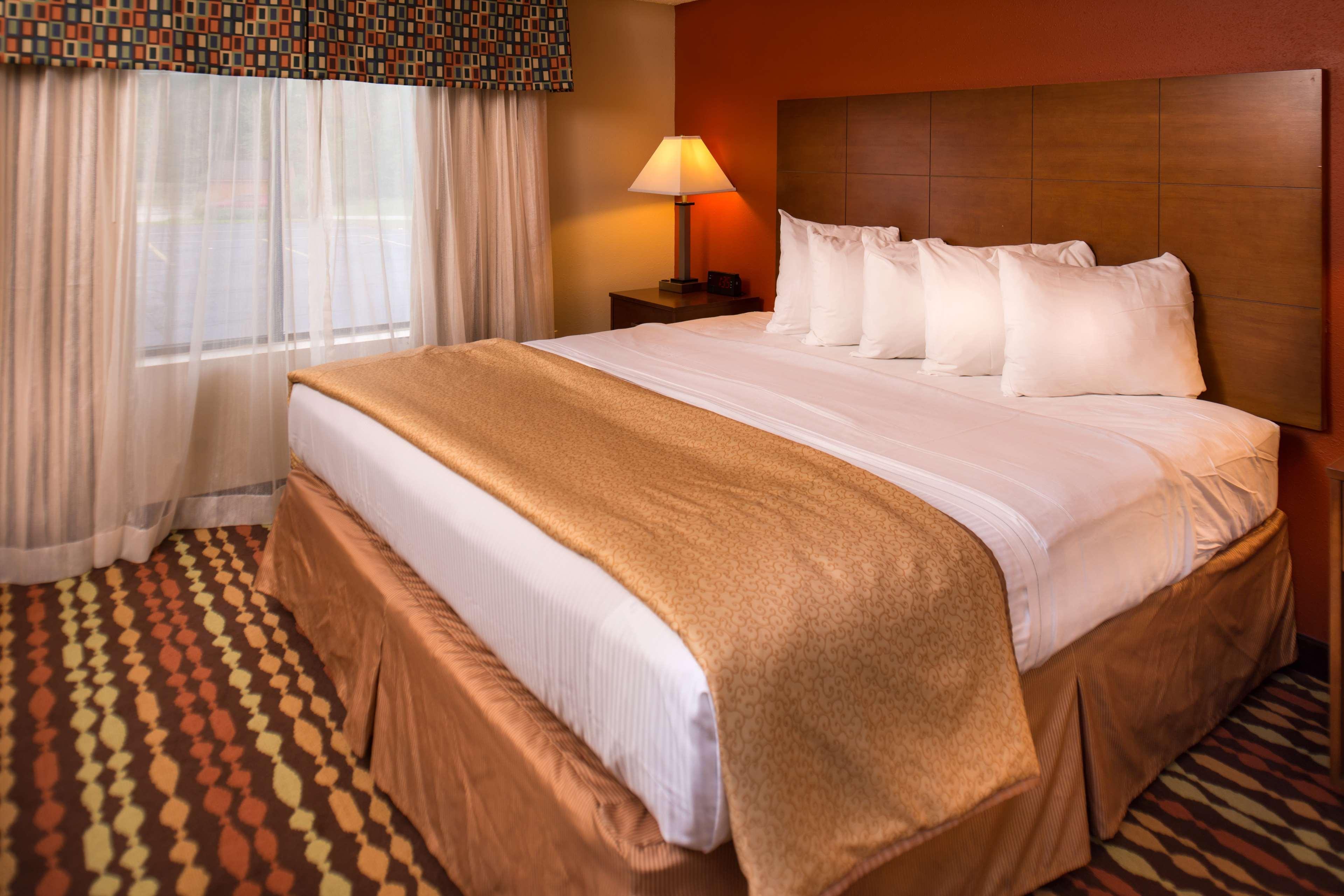 Best Western Ambassador Inn & Suites Wisconsin Dells Exteriér fotografie