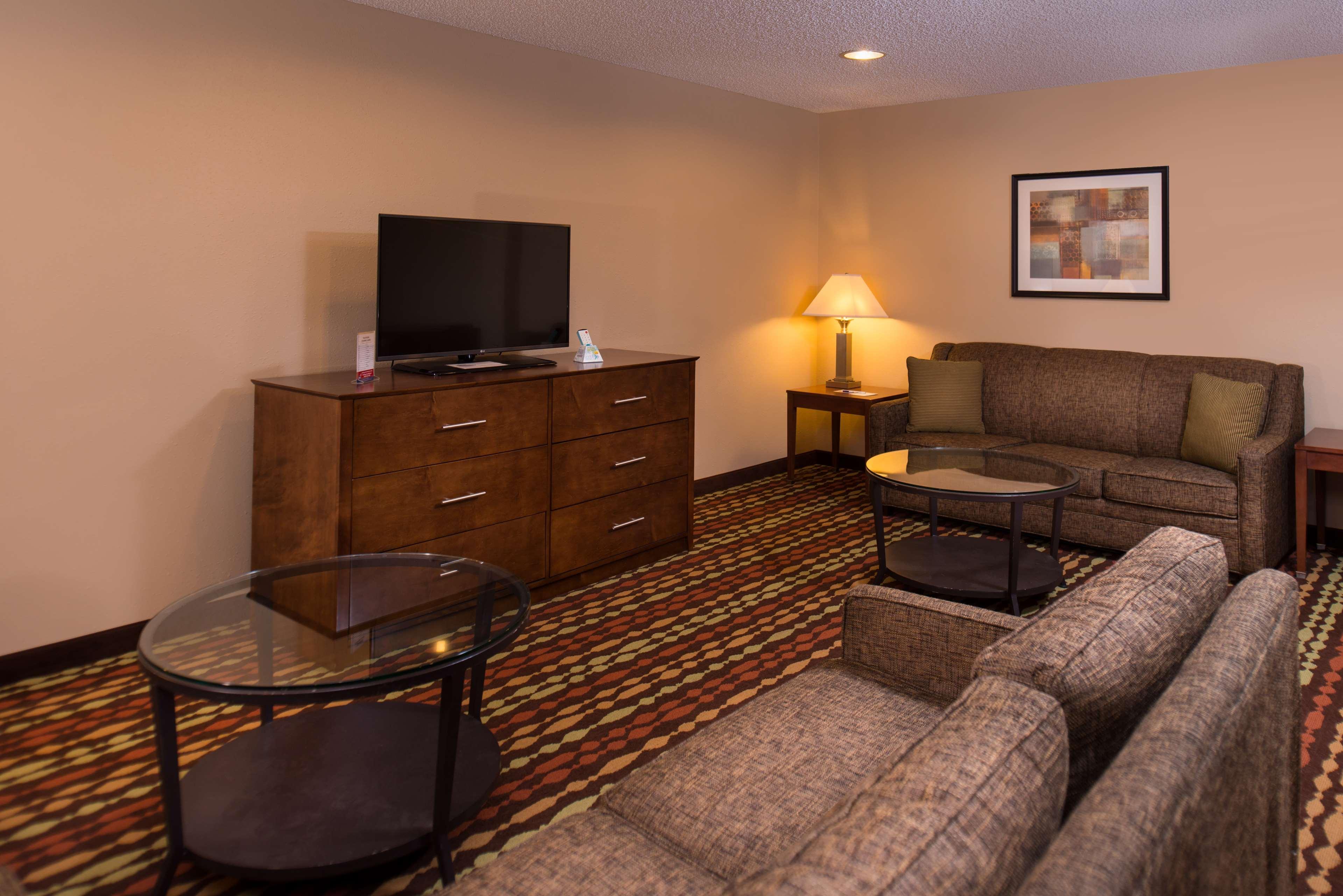 Best Western Ambassador Inn & Suites Wisconsin Dells Exteriér fotografie