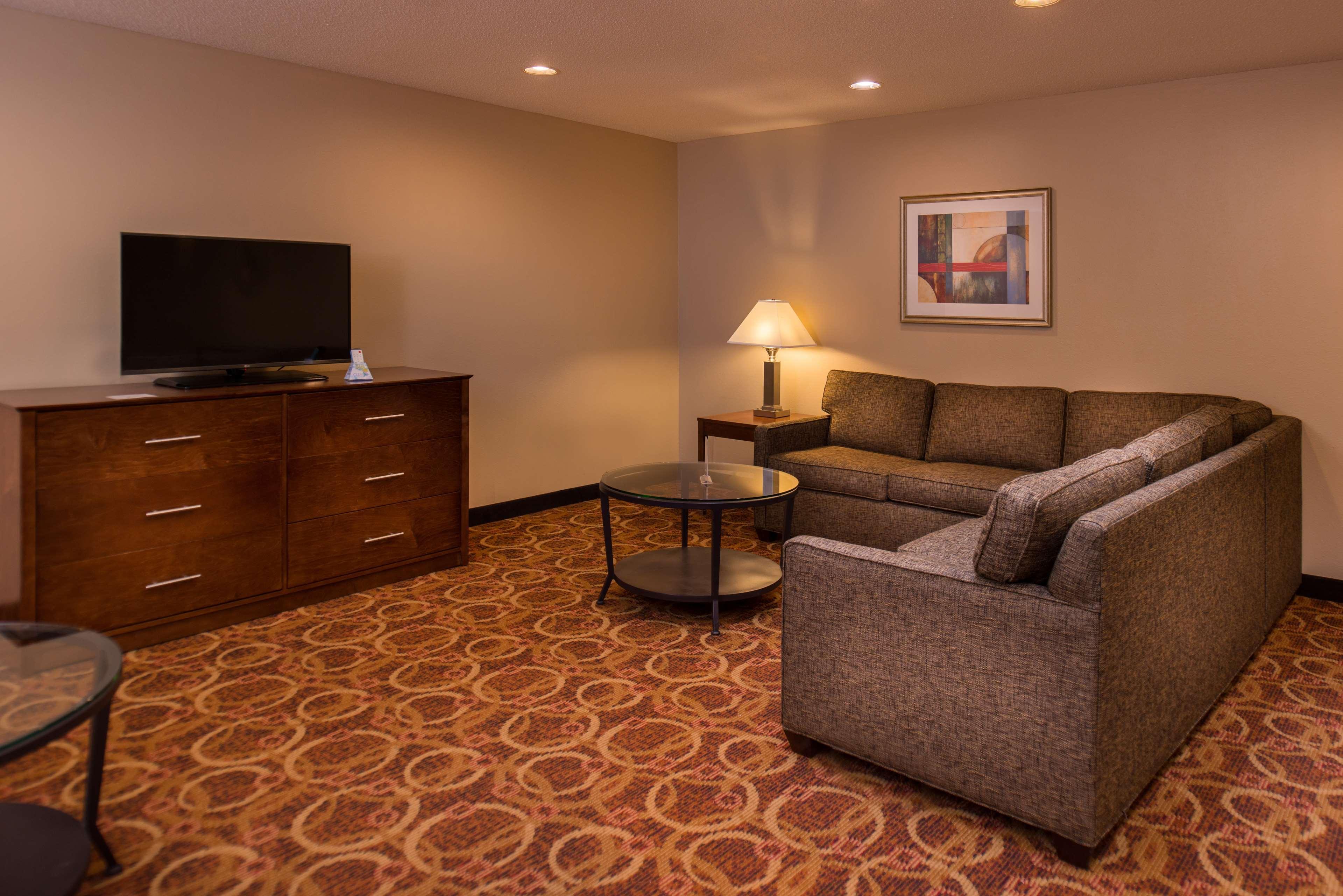 Best Western Ambassador Inn & Suites Wisconsin Dells Exteriér fotografie