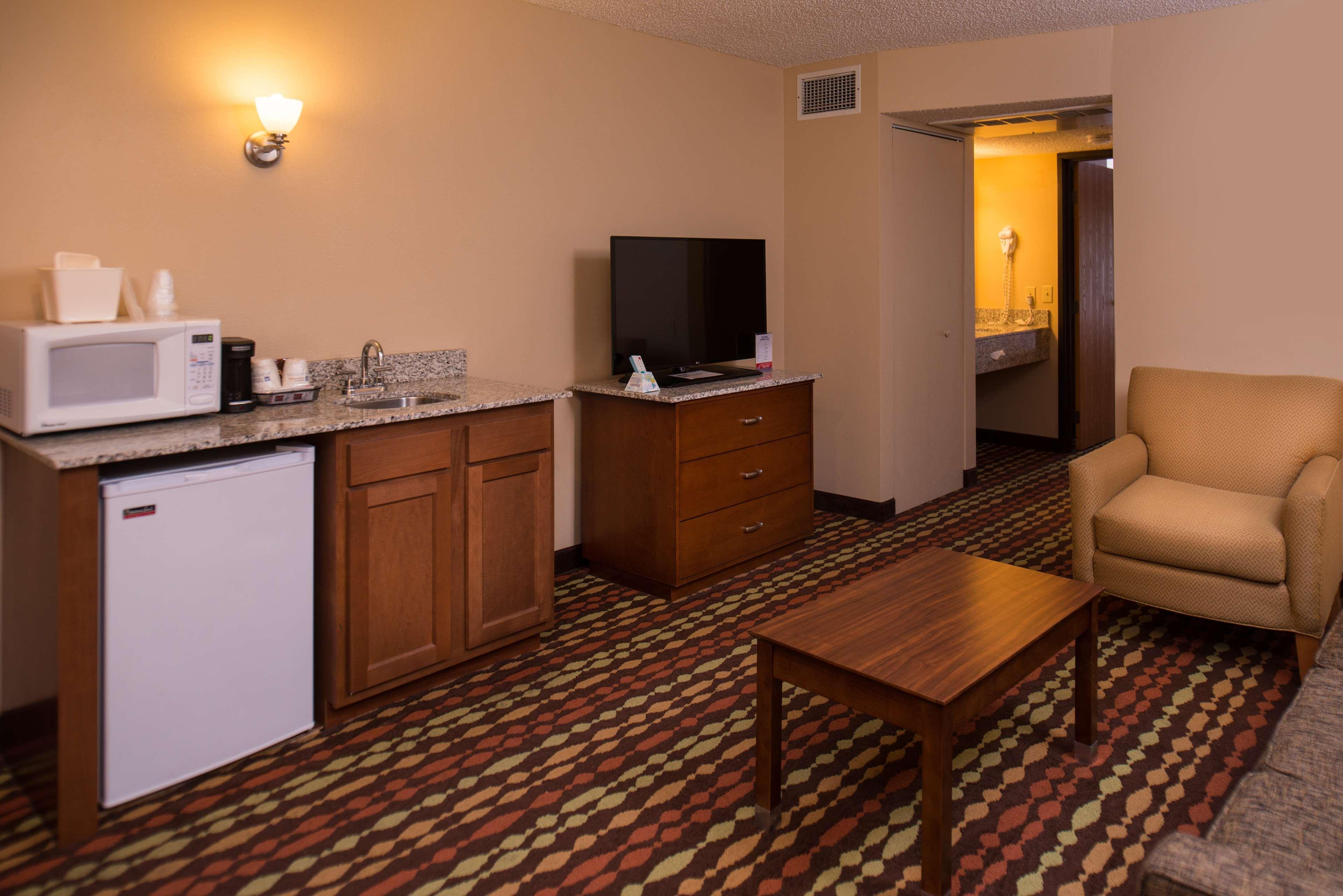Best Western Ambassador Inn & Suites Wisconsin Dells Exteriér fotografie